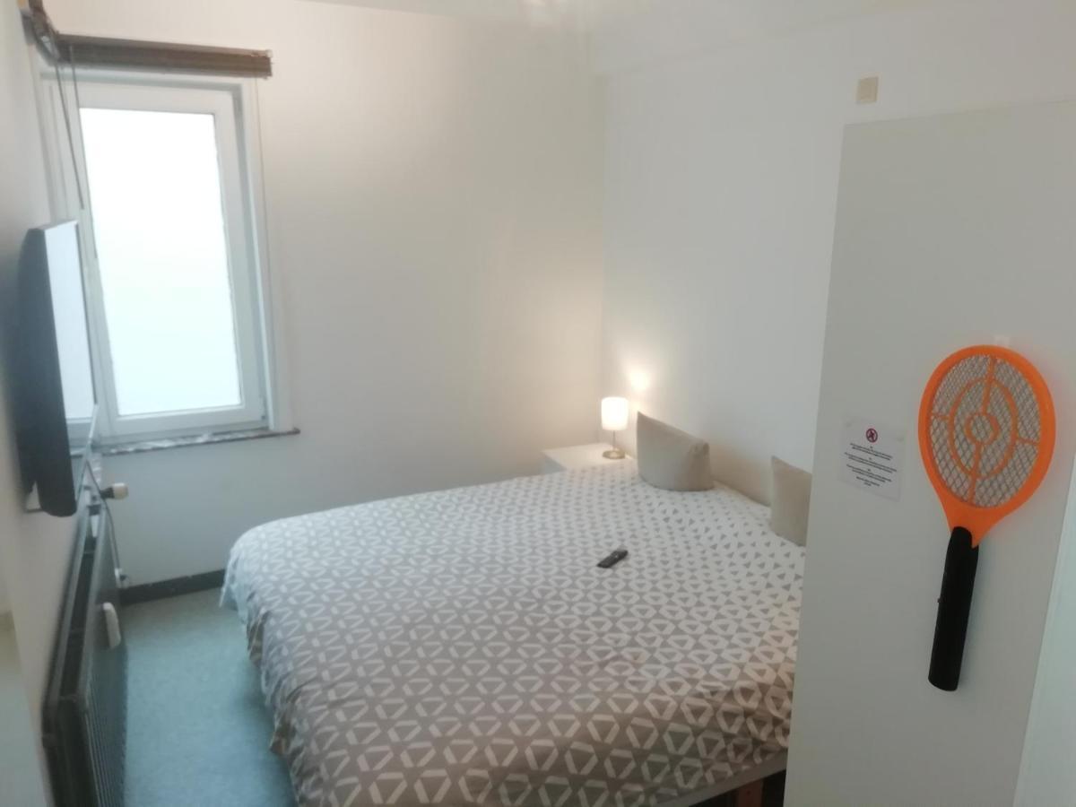 Backpackers Station Apartment Ostend Exterior photo